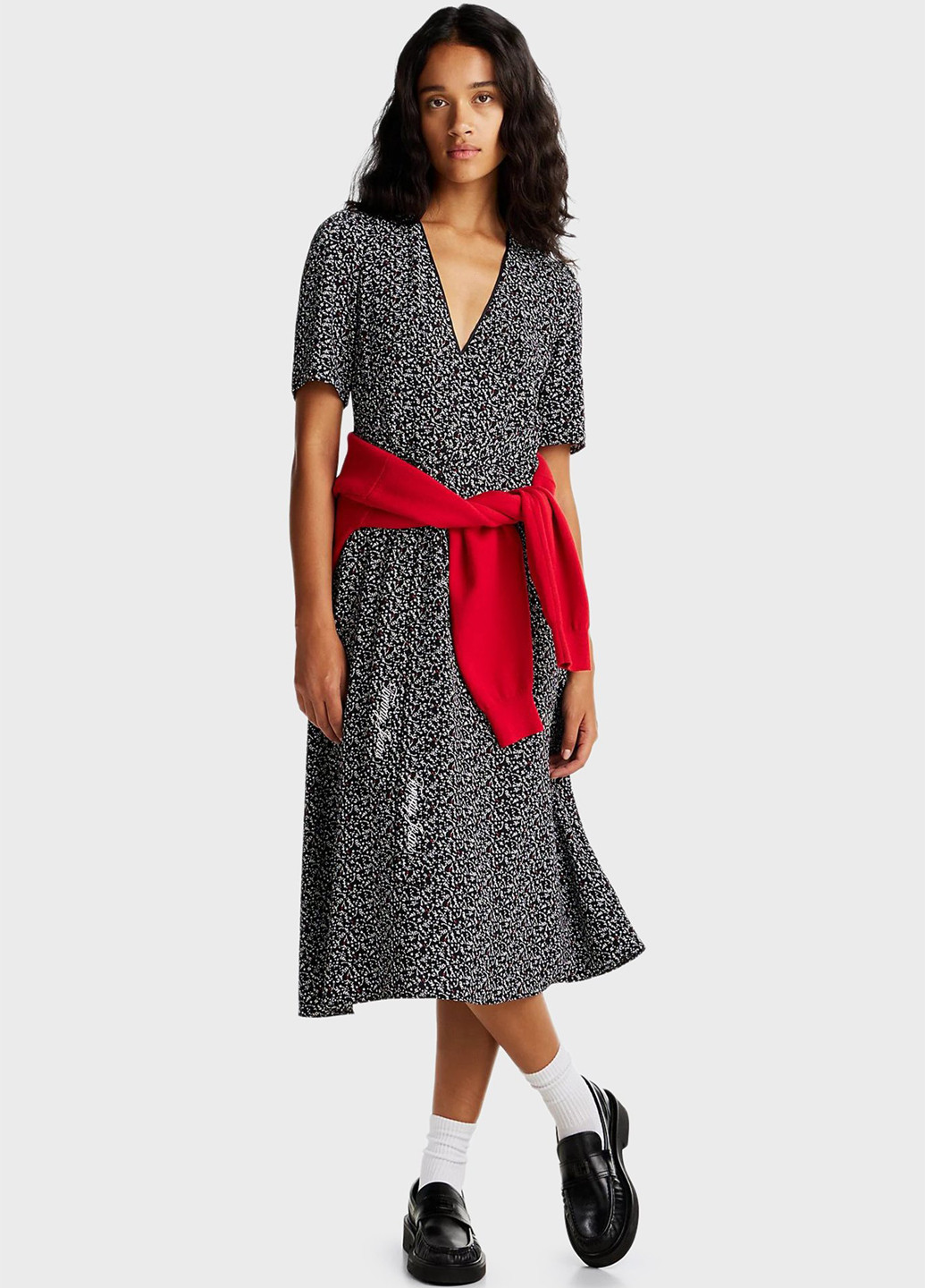 Черное кэжуал платье а-силуэт Tommy Jeans с рисунком