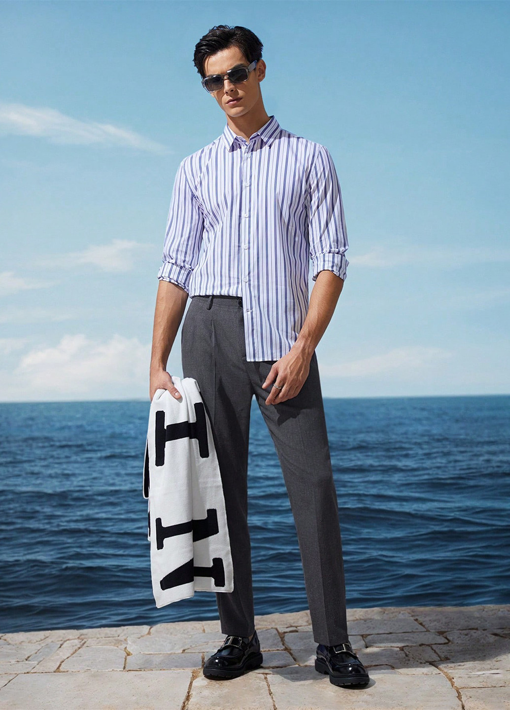 Темно-серые кэжуал, классические демисезонные прямые брюки SHEIN