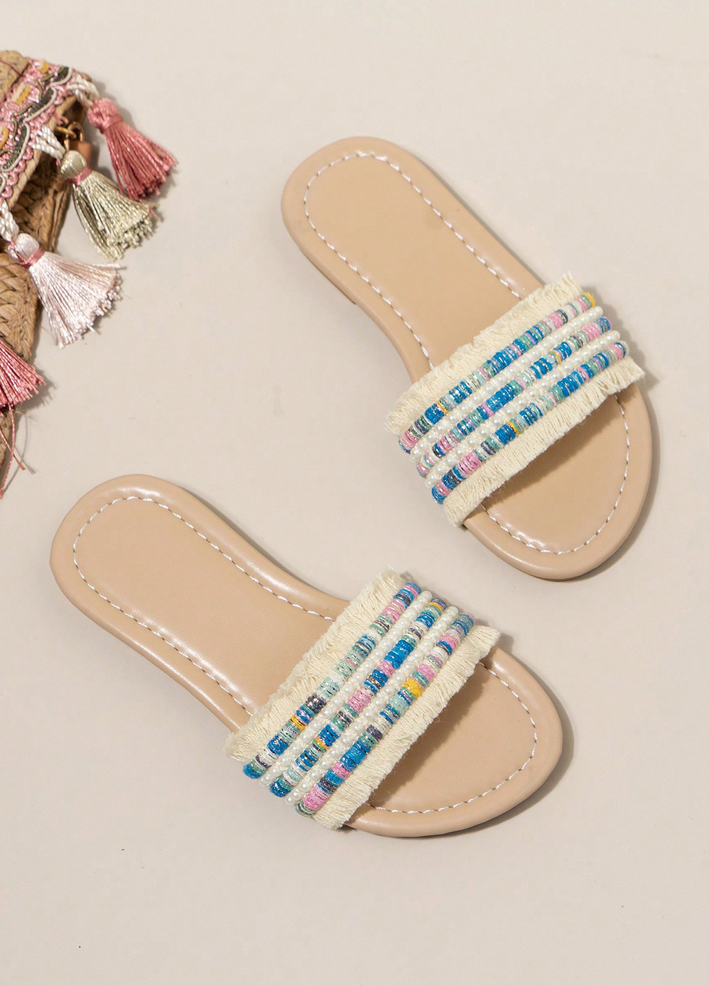 Шльопанці SHEIN (366742361)