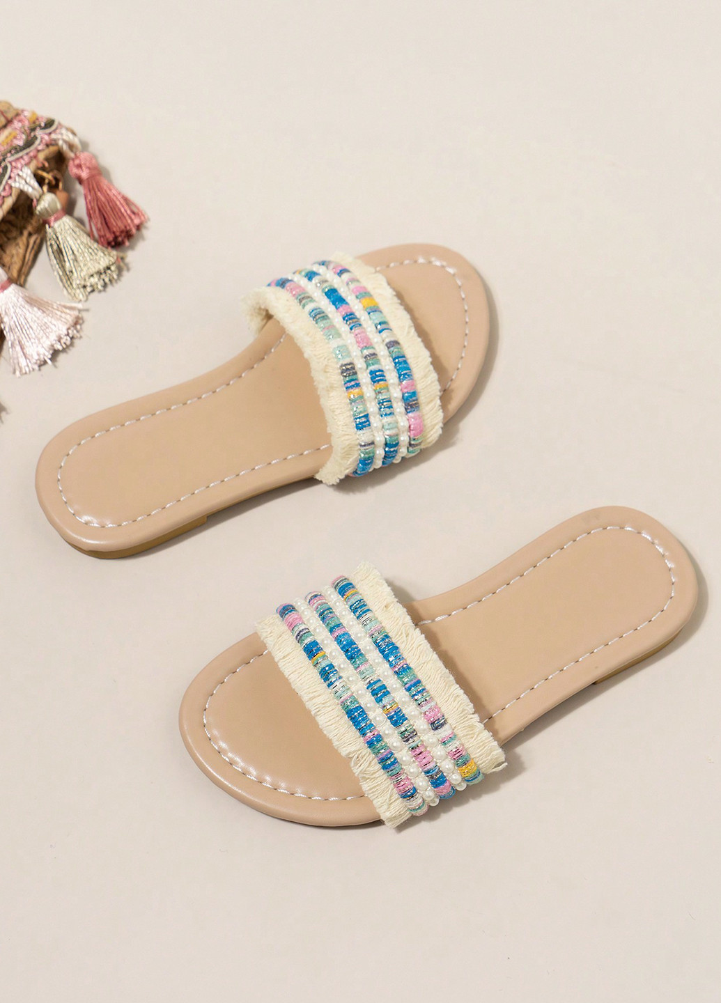 Шльопанці SHEIN (366742361)