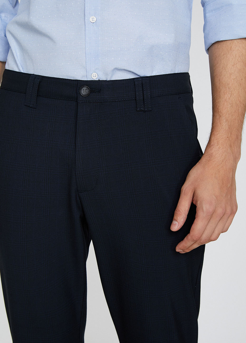 Темно-синие кэжуал демисезонные укороченные, зауженные брюки KOTON