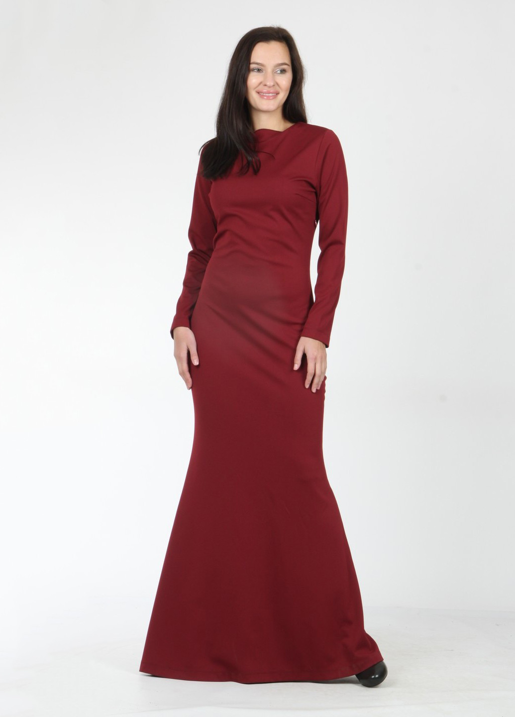 Бордовое вечернее платье Enna Levoni однотонное