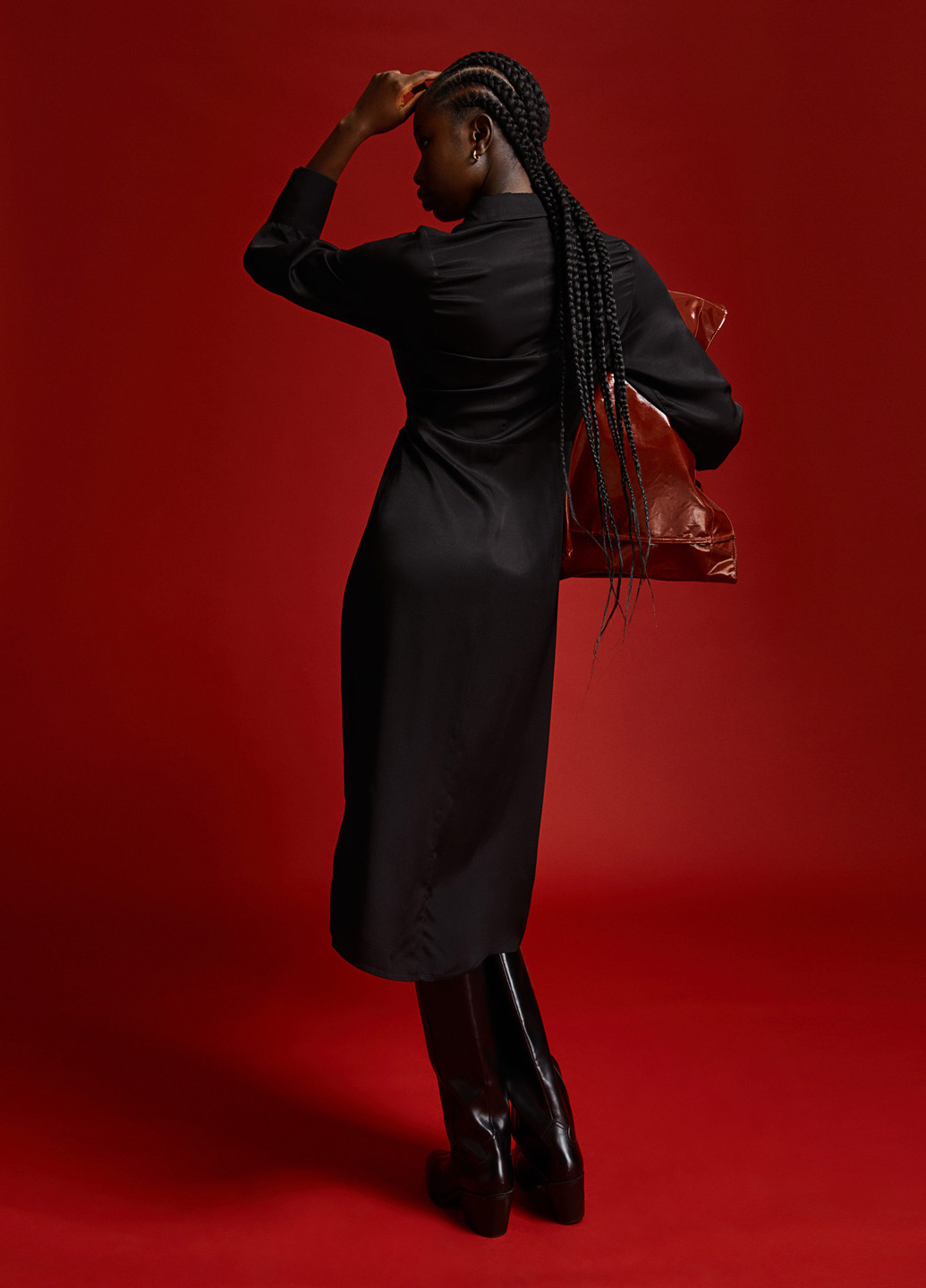 Чорна кежуал сукня на запах H&M однотонна