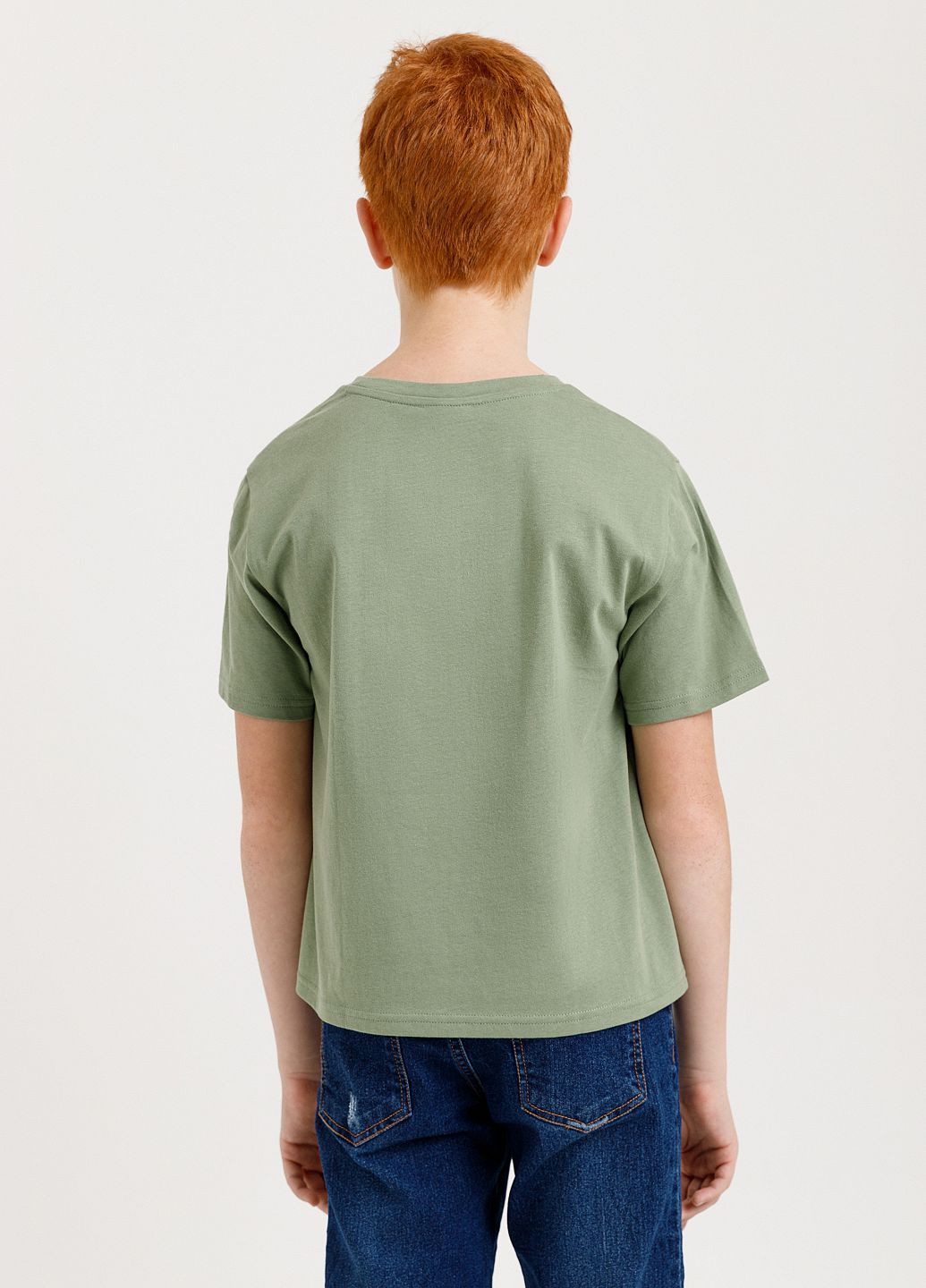 Светло-зеленая летняя футболка SELA