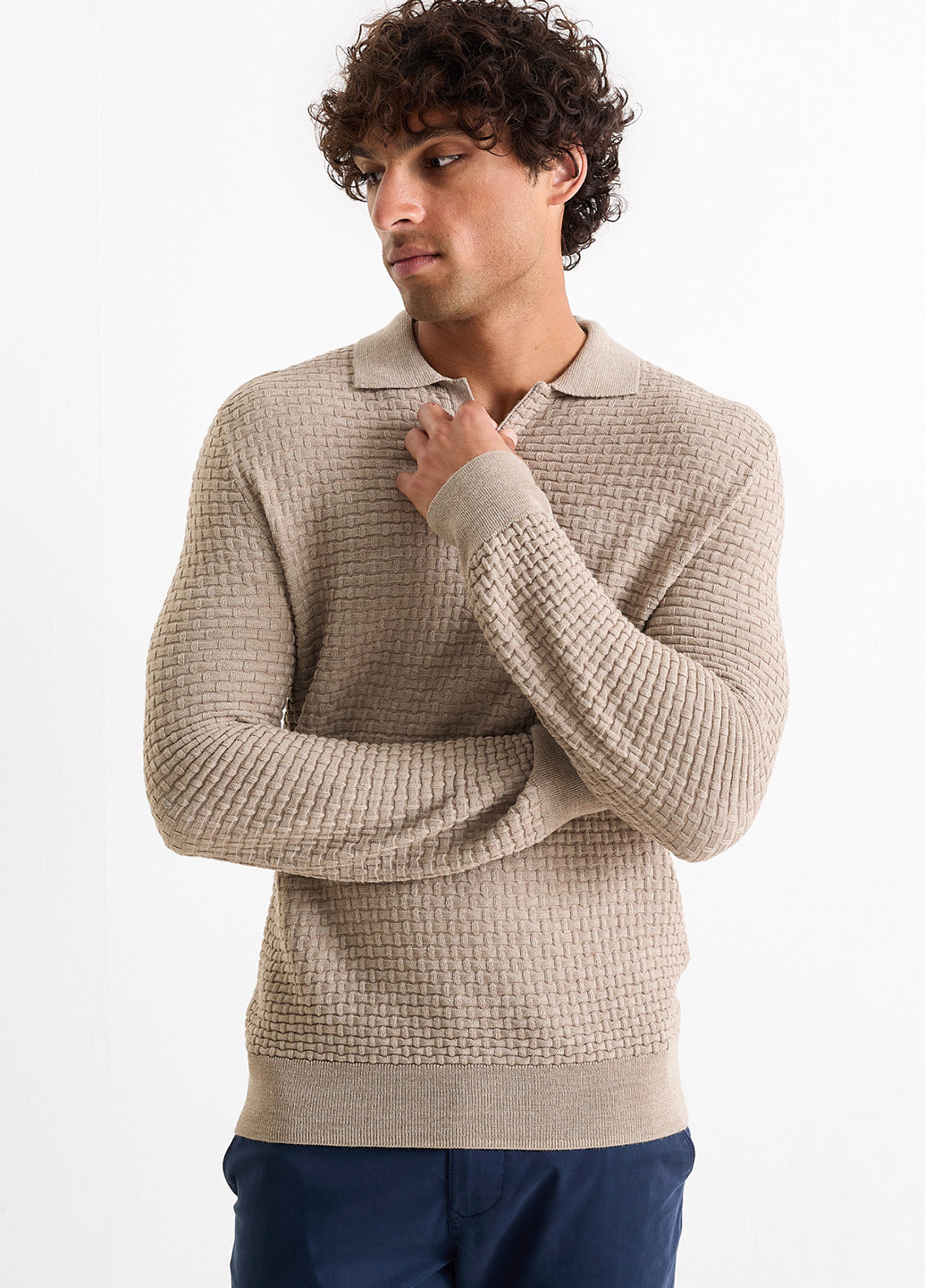 Бежевый демисезонный свитер C&A