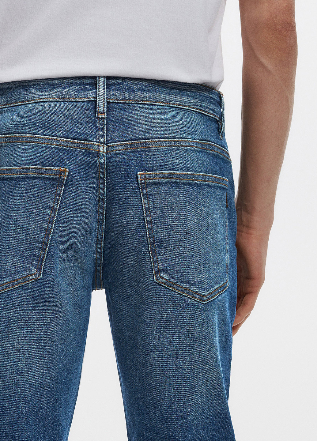 Синие демисезонные зауженные джинсы Reserved