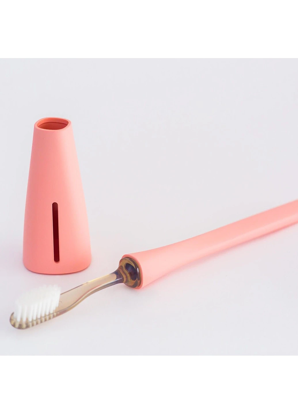 Дизайнерская зубная щетка Pink EPIQUAL (254293734)