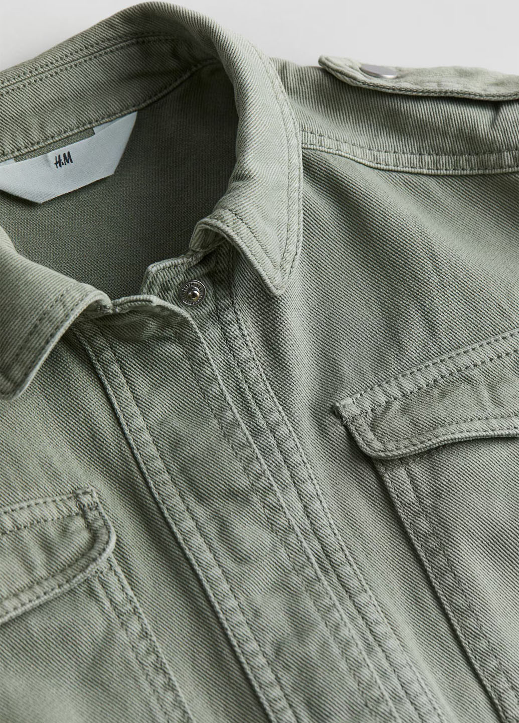 Оливковая демисезонная куртка H&M