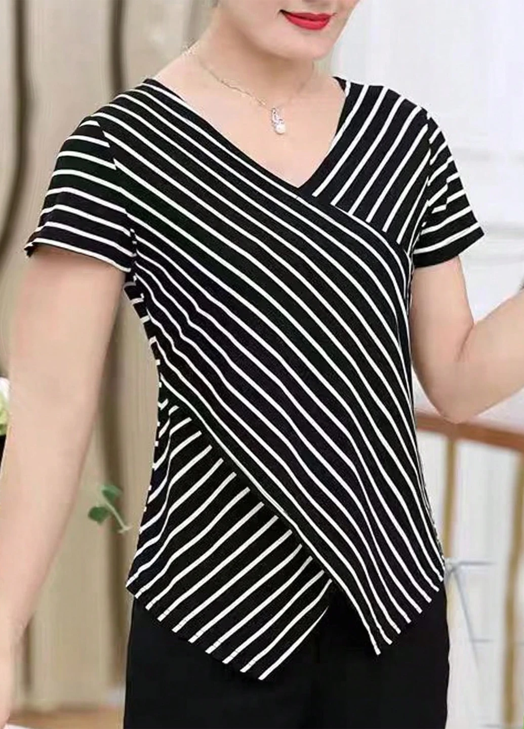 Футболка SHEIN - (325706391)