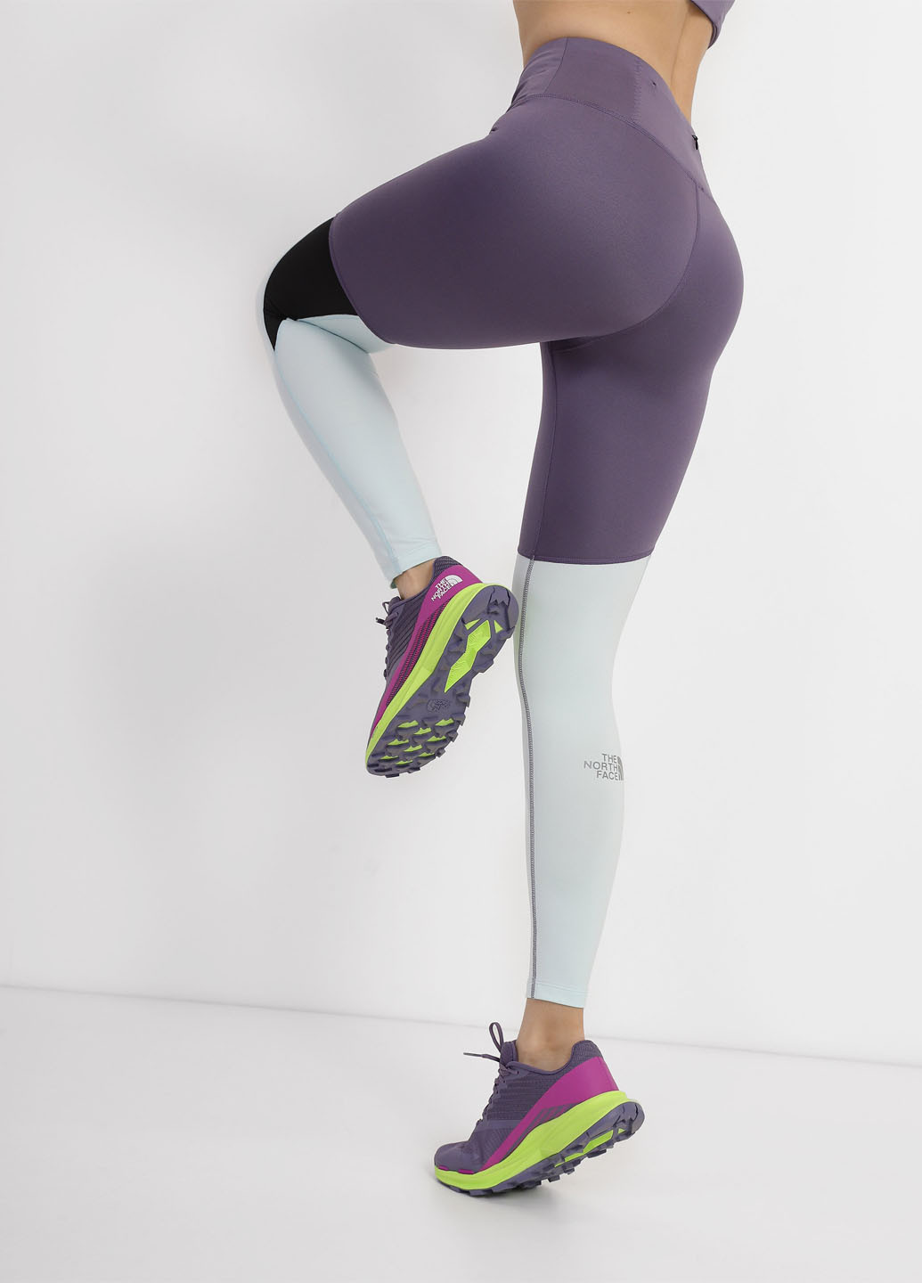 Фиолетовые демисезонные леггинсы The North Face