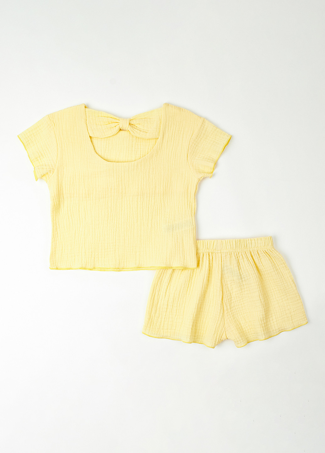 Желтый летний комплект (футболка, шорты) KRAKO