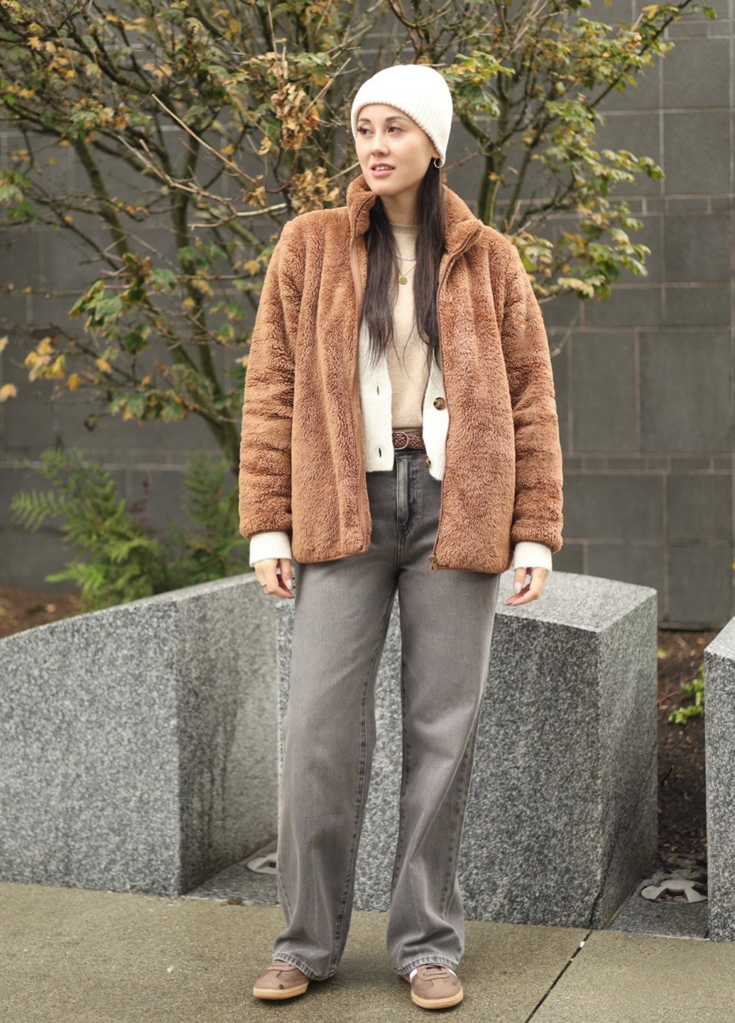 Коричневая демисезонная куртка Uniqlo