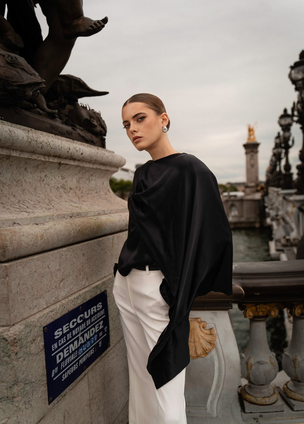 Чорна блуза Gepur