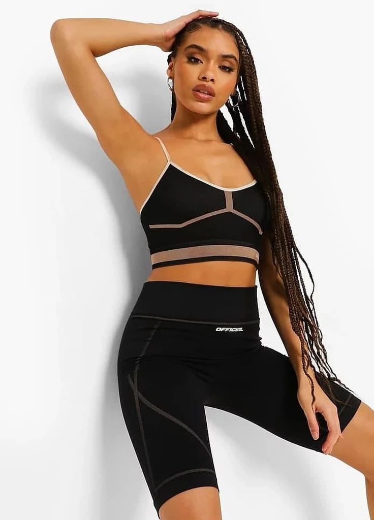 Шорти Boohoo (251457805)