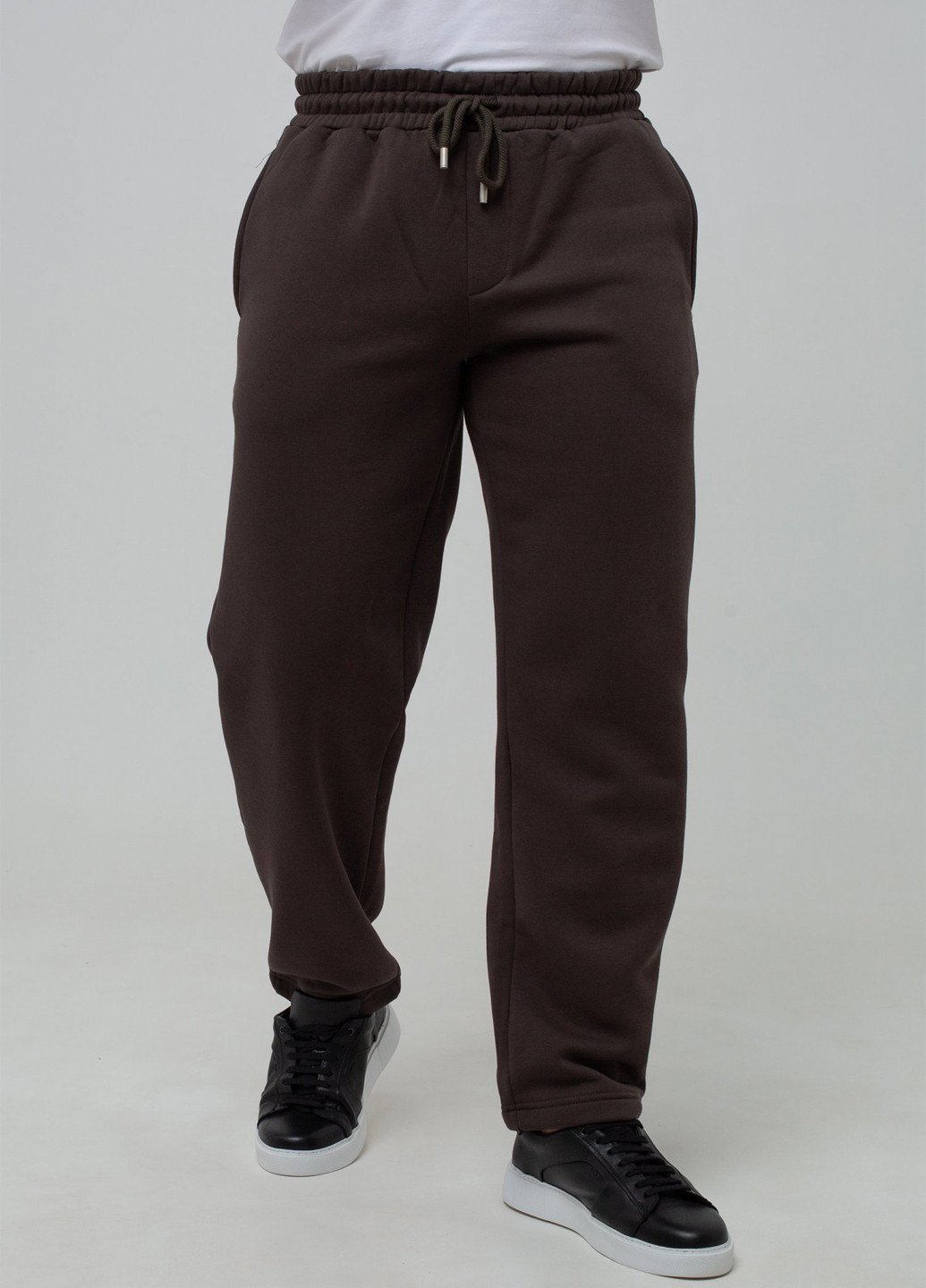 Кофейные спортивные демисезонные прямые брюки K.O.R