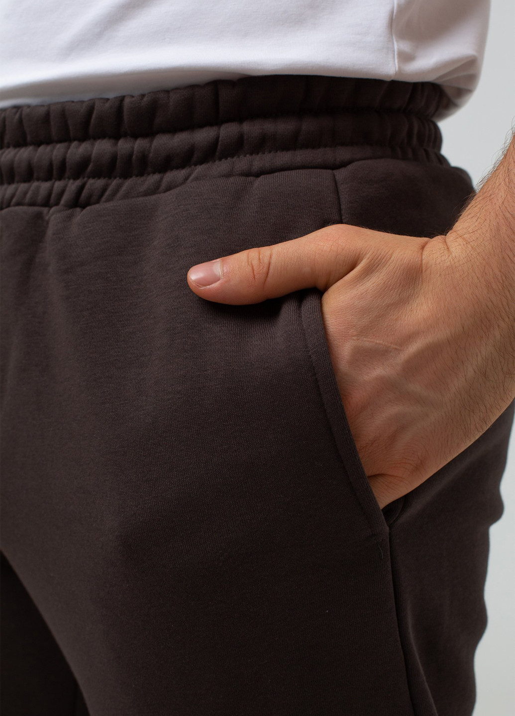 Кофейные спортивные демисезонные прямые брюки K.O.R