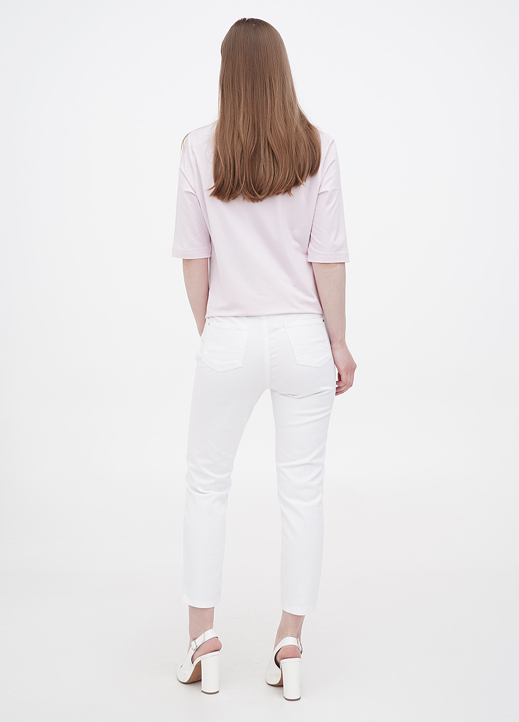 Белые кэжуал летние зауженные, укороченные брюки Collection L