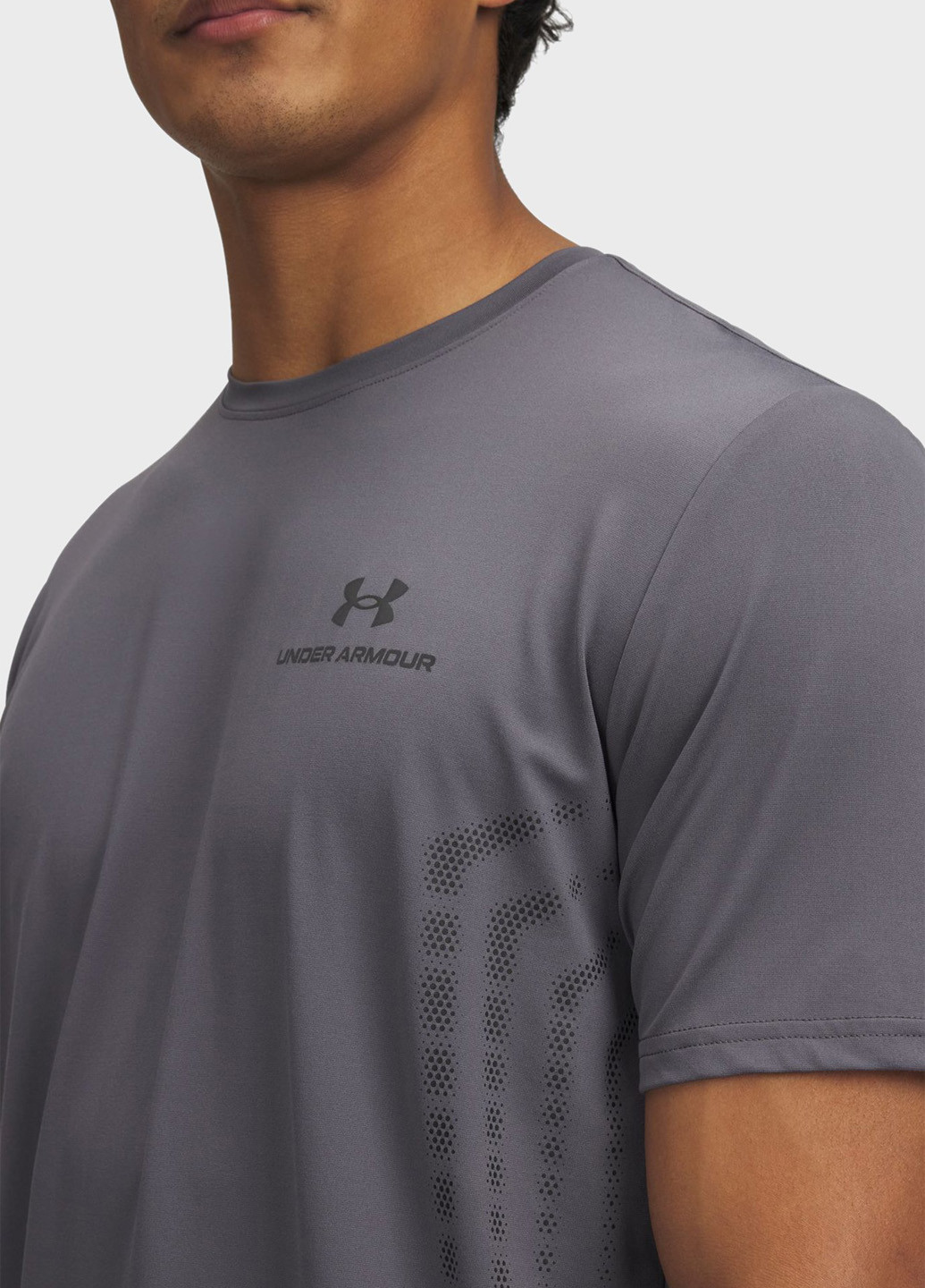 Серая футболка Under Armour