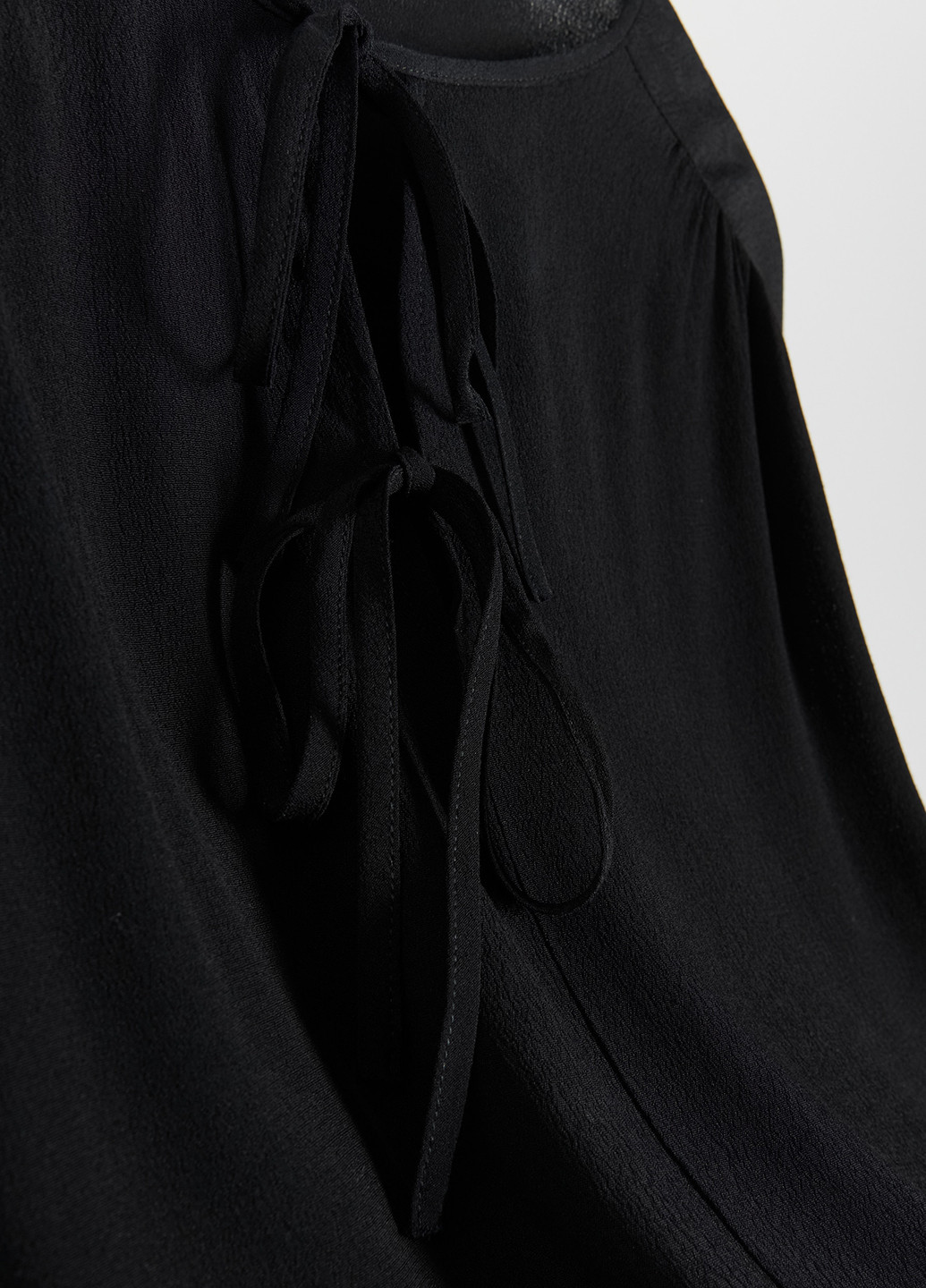 Чорна демісезонна блуза Reserved