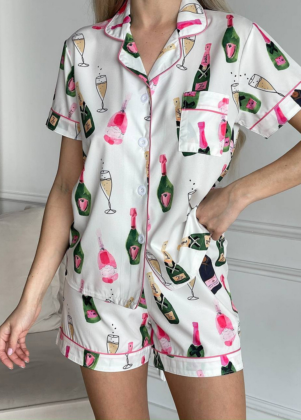 Белая всесезон пижама (рубашка, шорты) рубашка + шорты NOVA VEGA