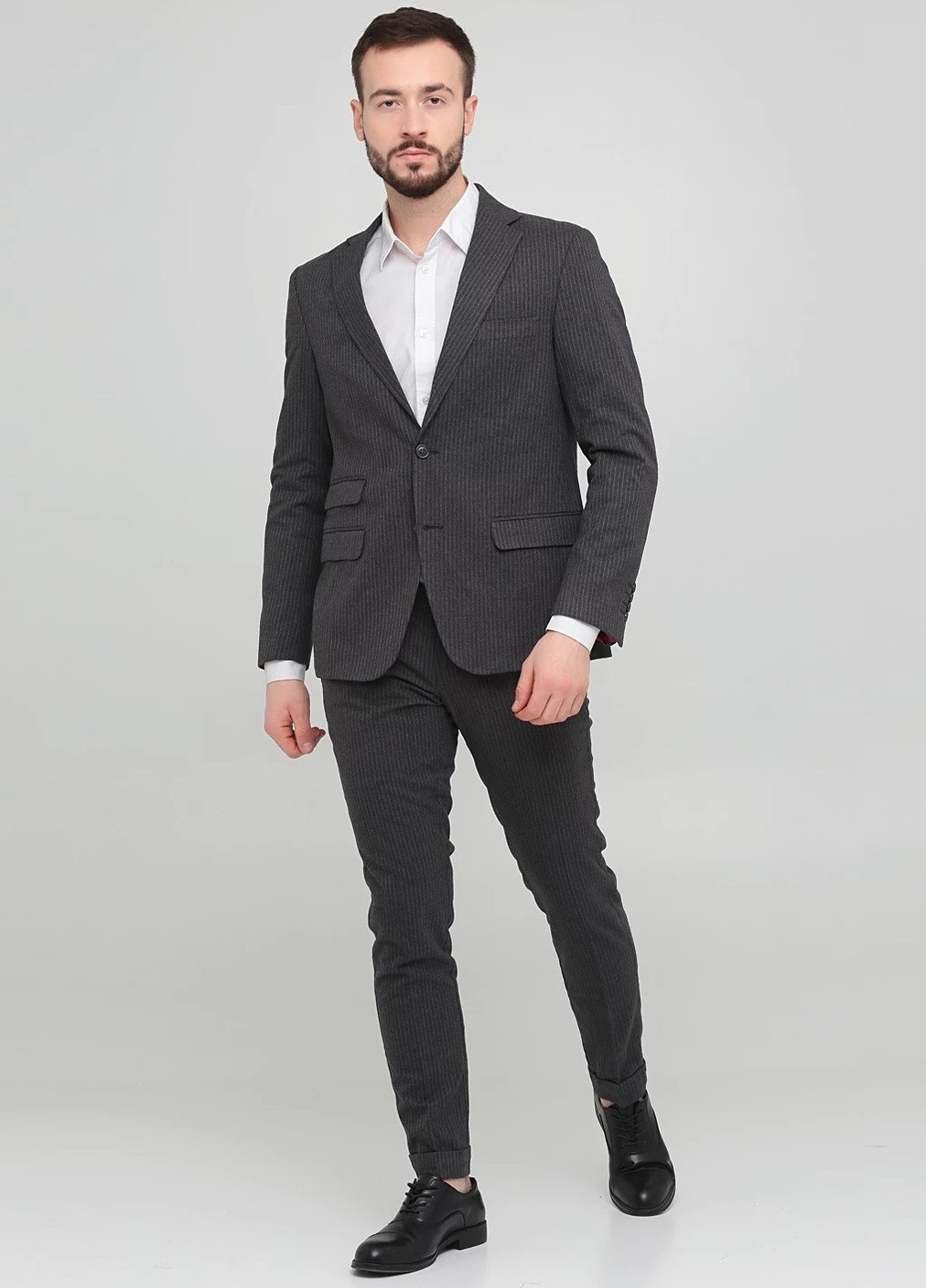 Серый демисезонный костюм (пиджак, брюки) Moscanueva