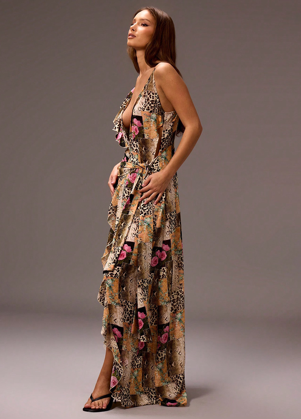 Бежева святковий, вечірня, кежуал сукня з відкритою спиною, а-силует SHEIN троянди