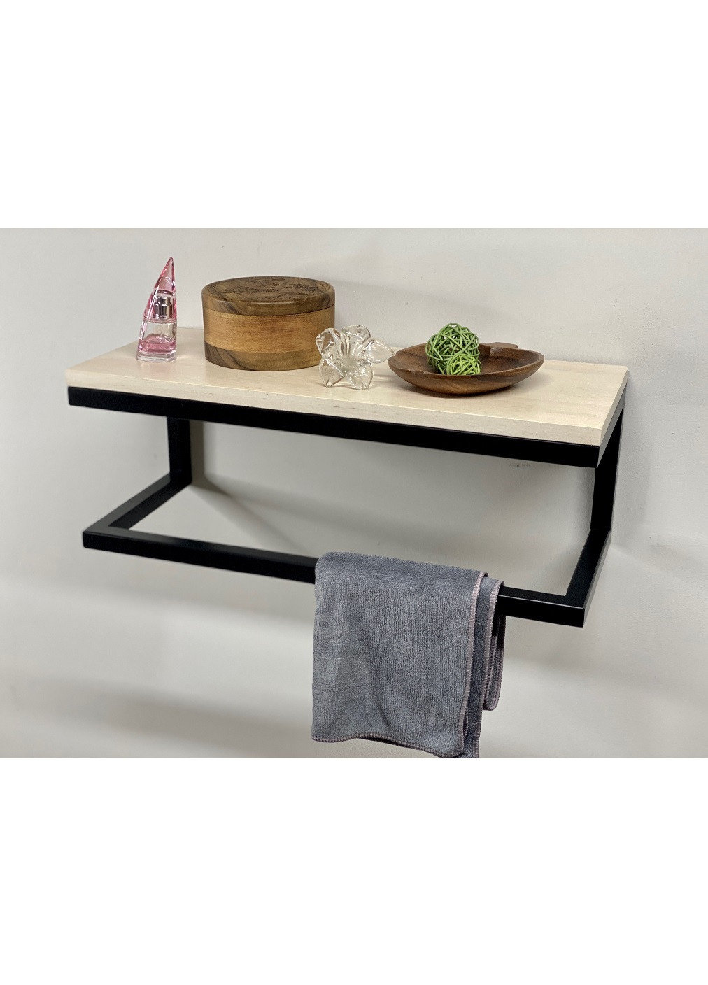 Настенная полка этажерка в ванную комнату металлическая с деревом ручная работа 80х20х17 см (473417-Prob) Unbranded (254651474)