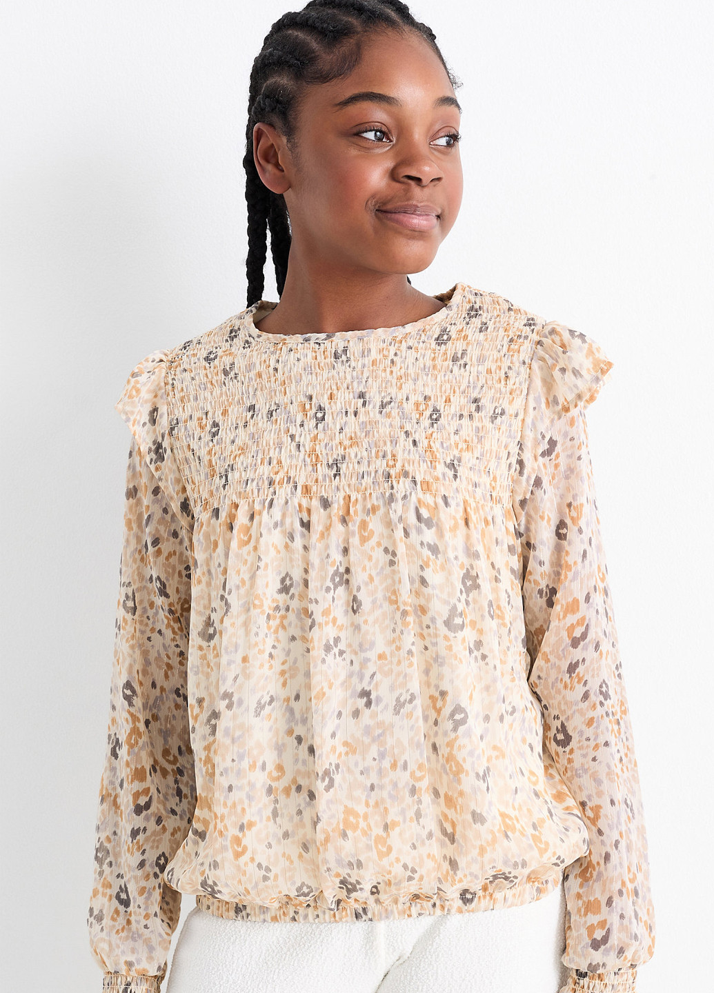 Светло-бежевая с абстрактным узором блузка C&A демисезонная