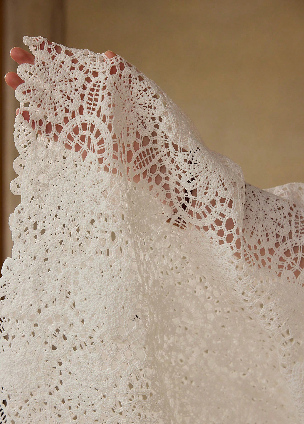 Молочна блуза SHEIN