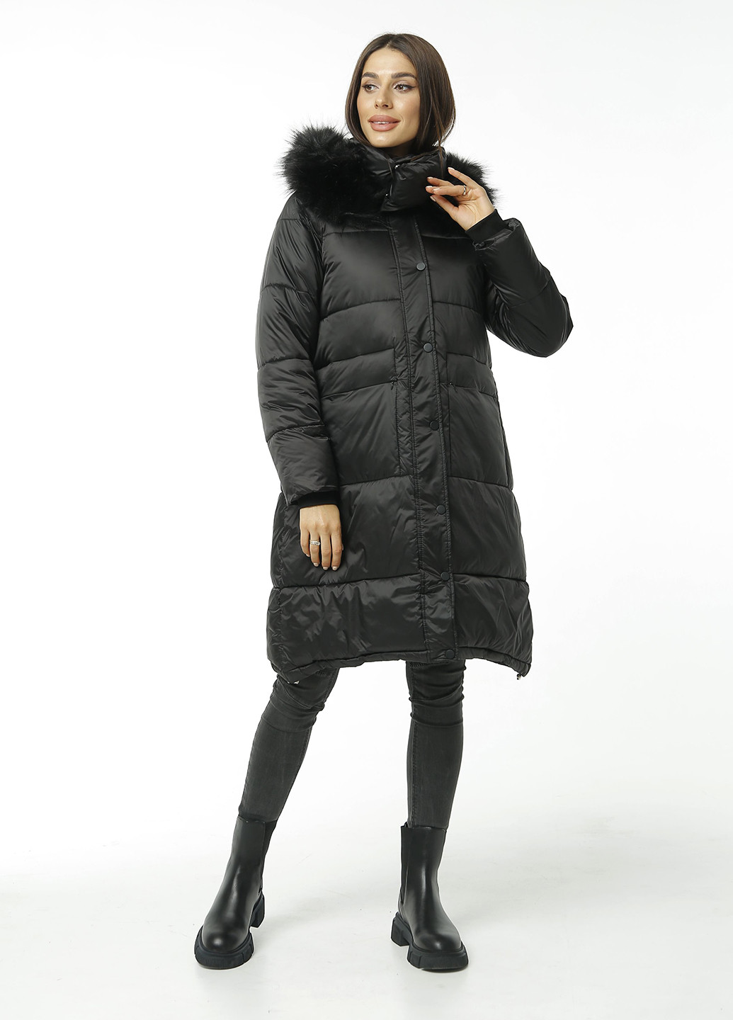 Чорна зимня куртка Icon