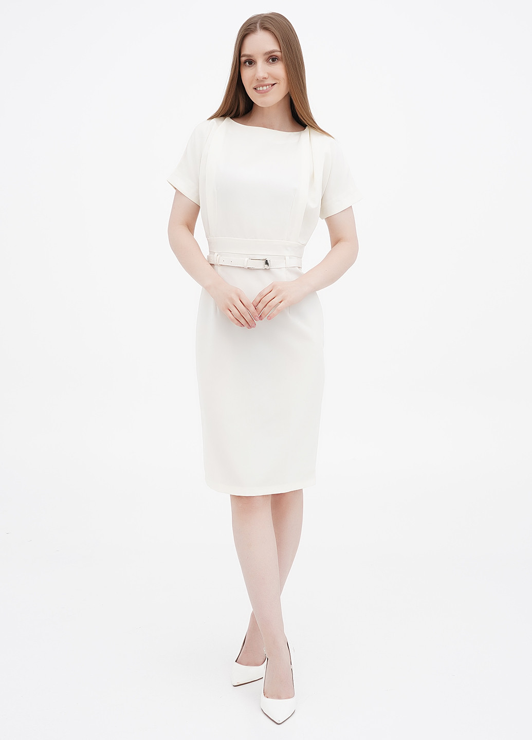Молочное кэжуал платье футляр Rebecca Tatti однотонное