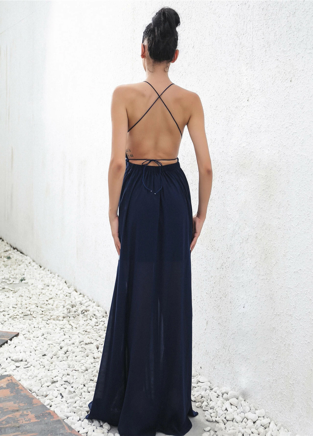 Темно-синее вечернее платье в стиле ампир, с открытой спиной SHEIN однотонное