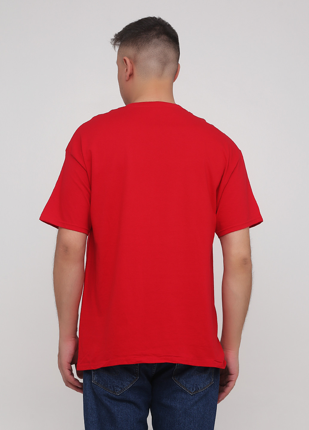 Червона футболка Hanes