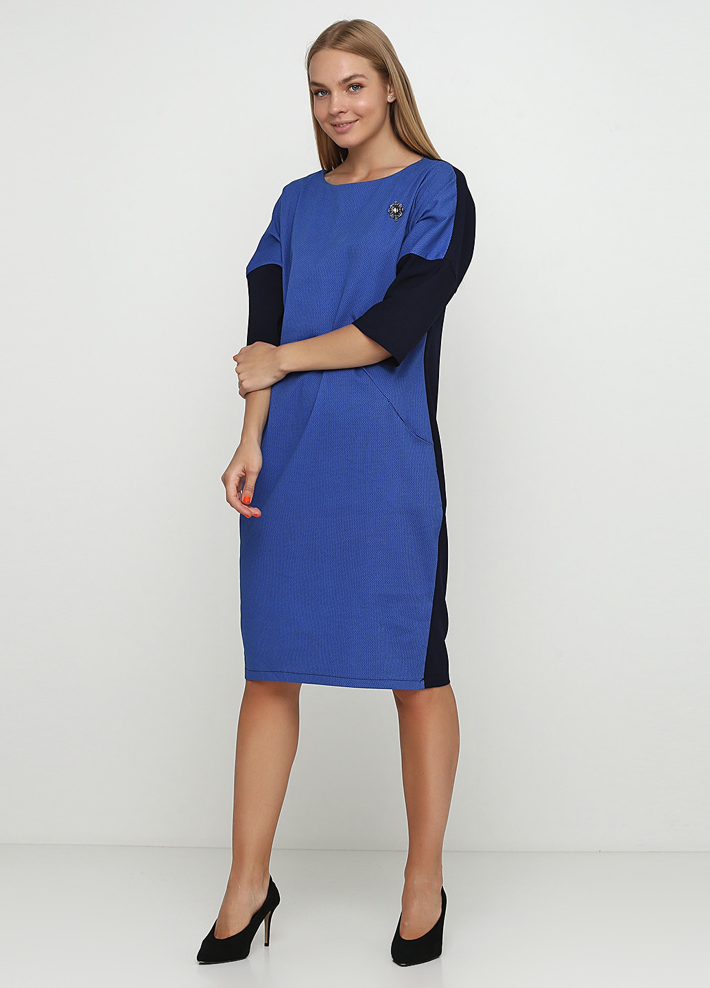Голубое деловое платье платье-футболка Imperial однотонное
