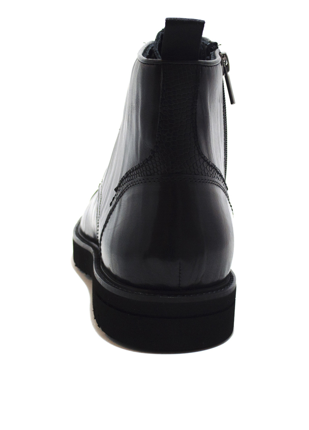 Черные зимние ботинки Basconi