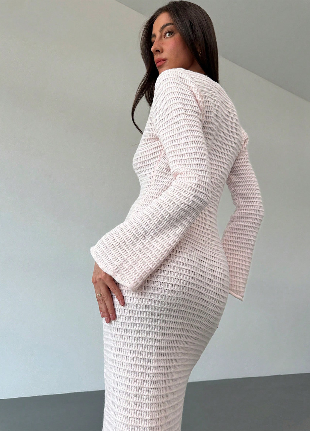 Светло-розовое кэжуал платье платье-свитер SHEIN однотонное