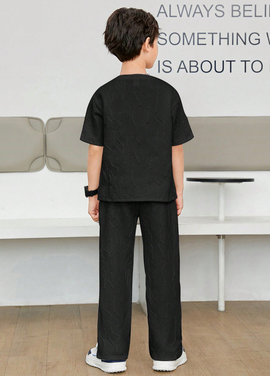 Чорний літній костюм (футболка, штани) брючний SHEIN