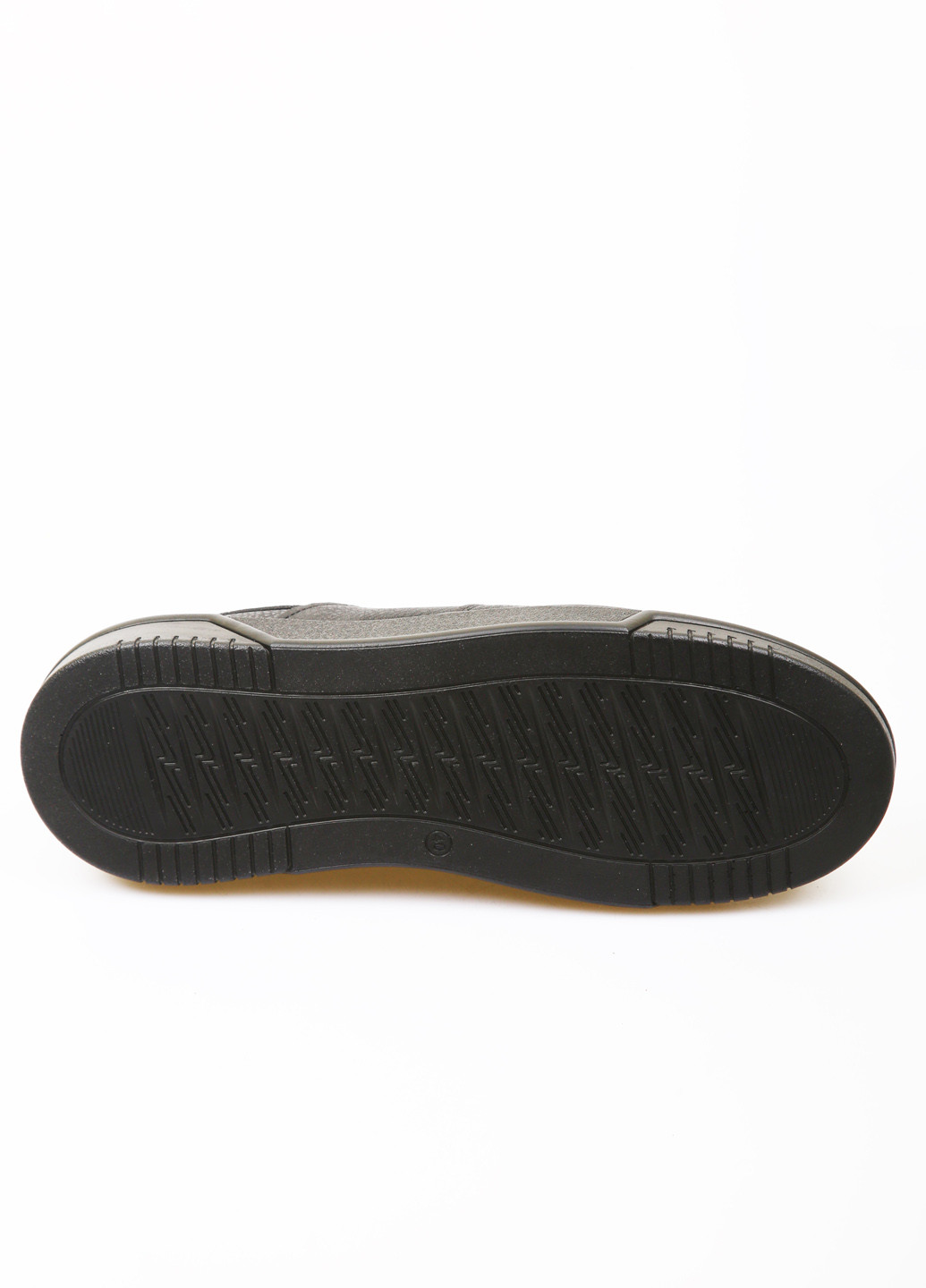 Черные всесезонные кроссовки South