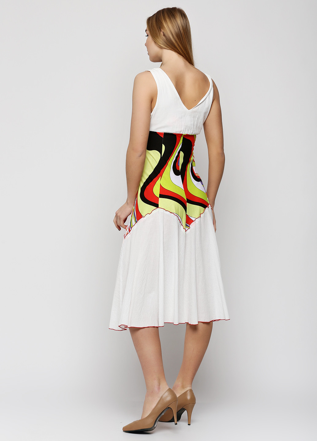 Білий кежуал плаття, сукня Алеся з абстрактним візерунком