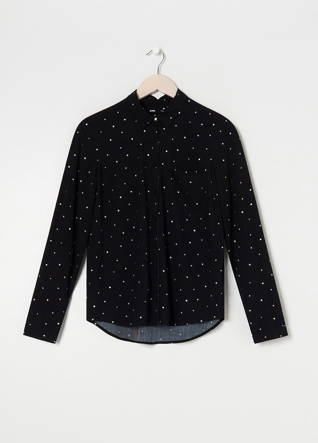 Черная кэжуал рубашка со звездами Sinsay