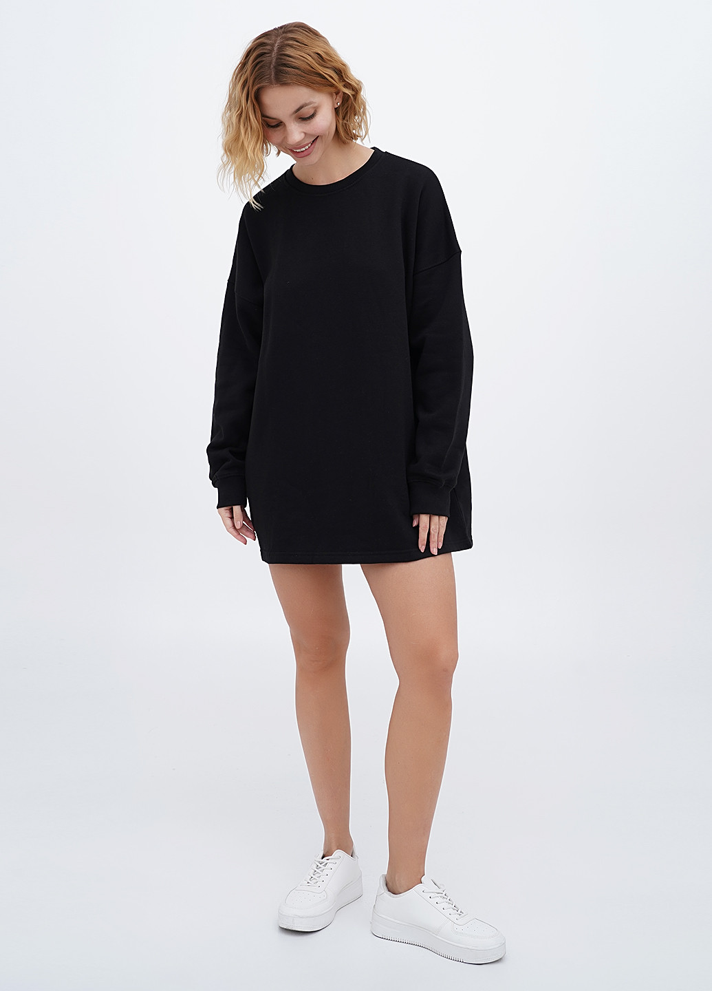 Черное кэжуал платье платье-свитшот PrettyLittleThing однотонное