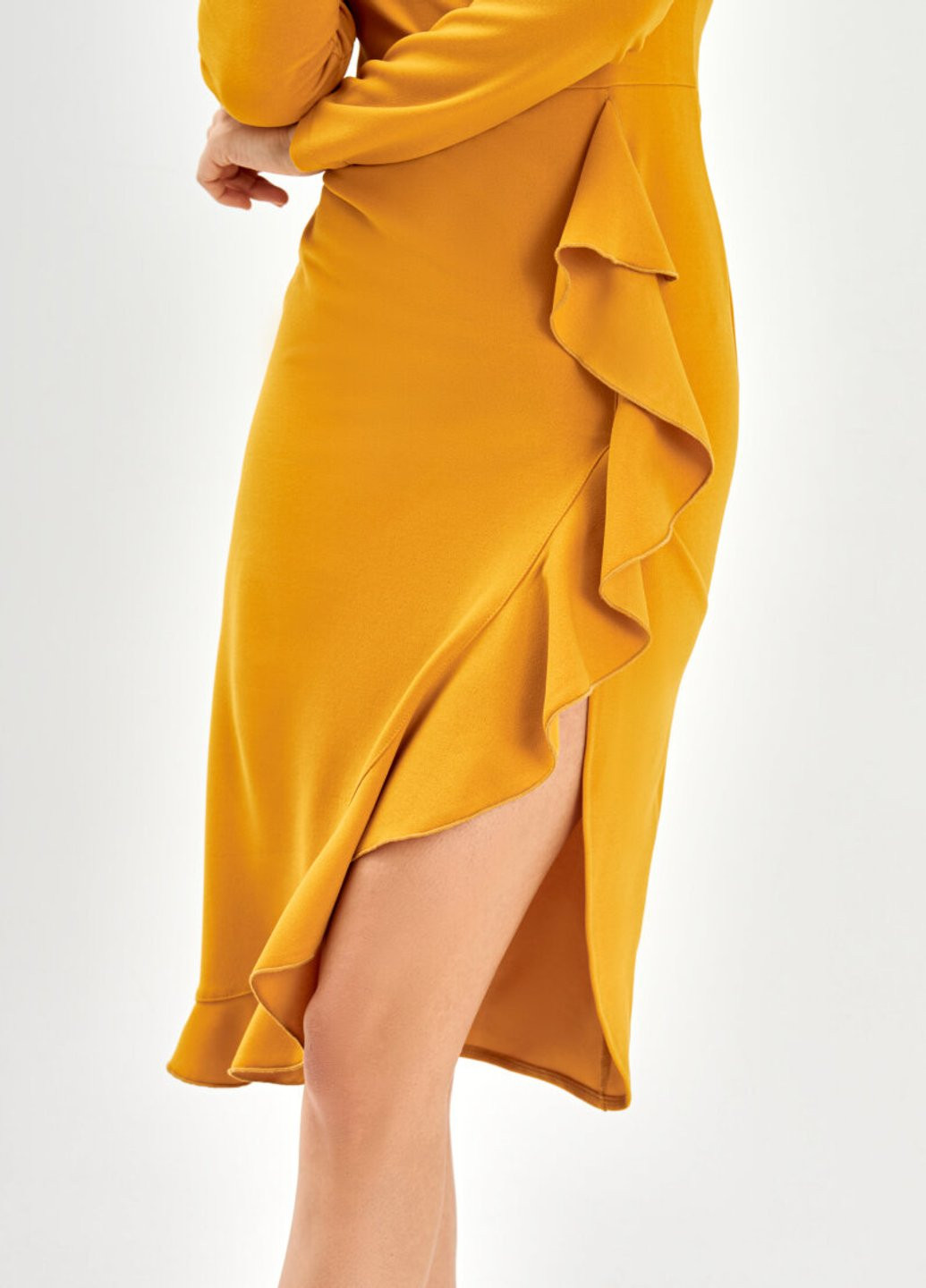 Желтое повседневный желтое платье с высоким разрезом Gepur однотонное