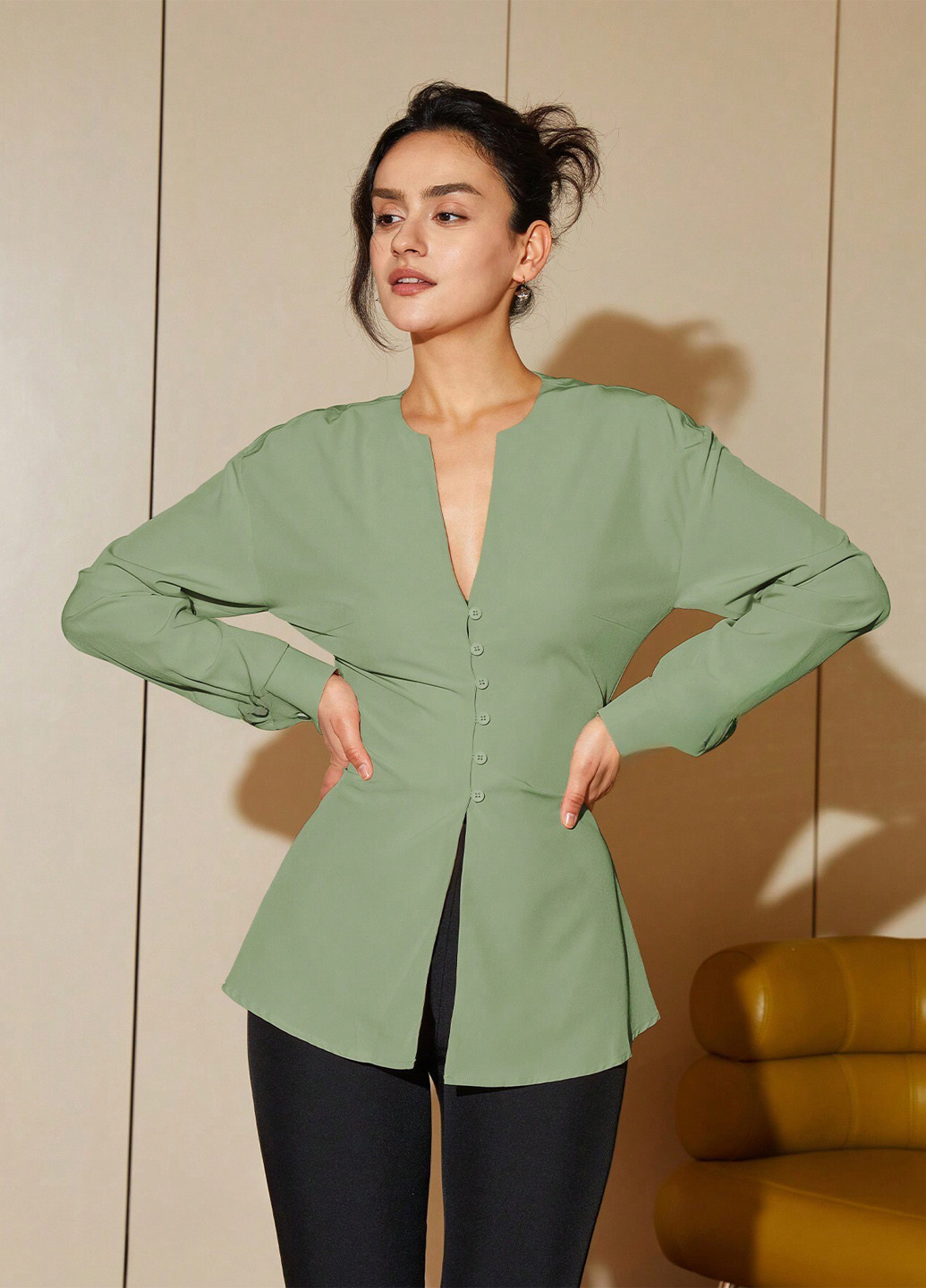Серо-зелёная блуза SHEIN