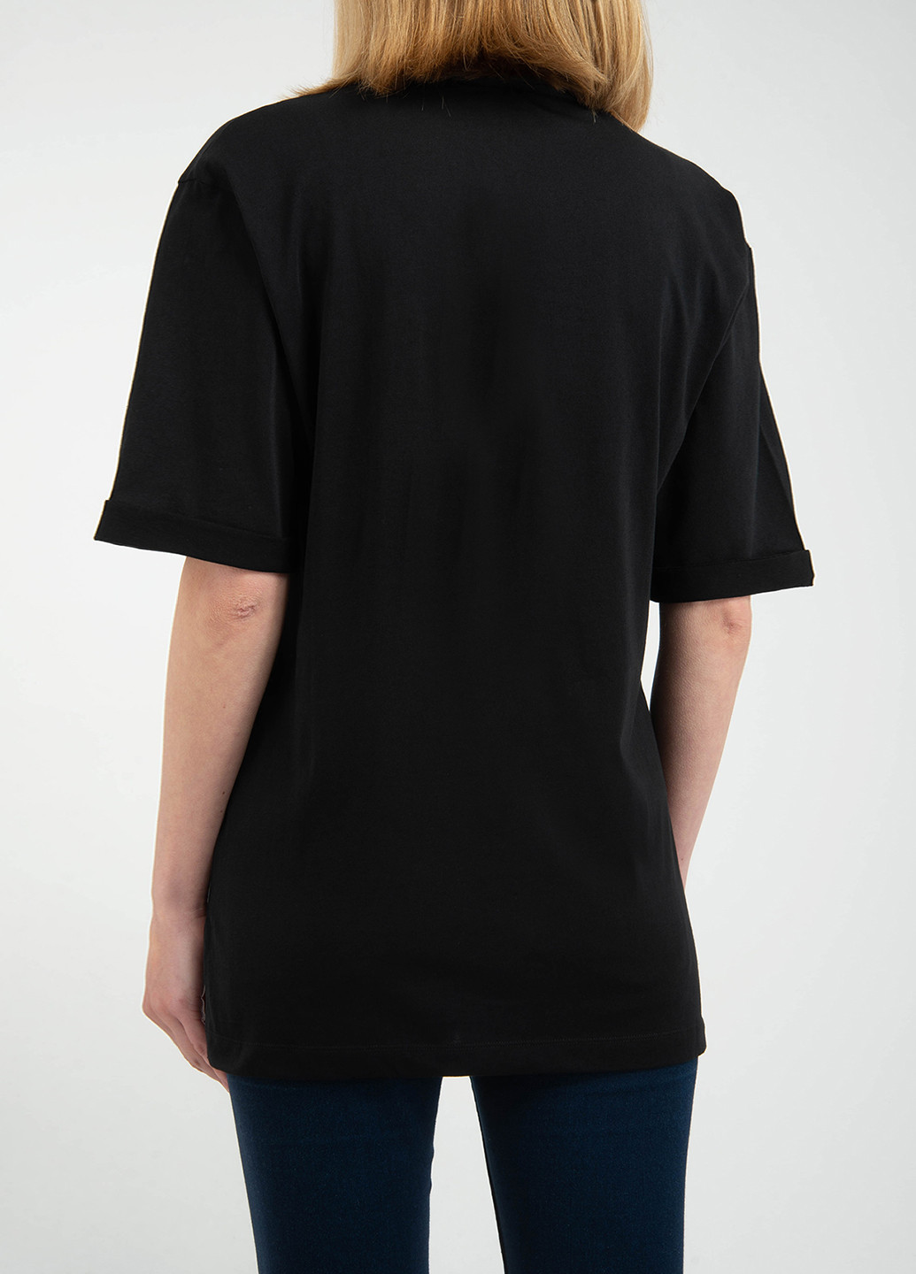 Черная летняя футболка Fendi