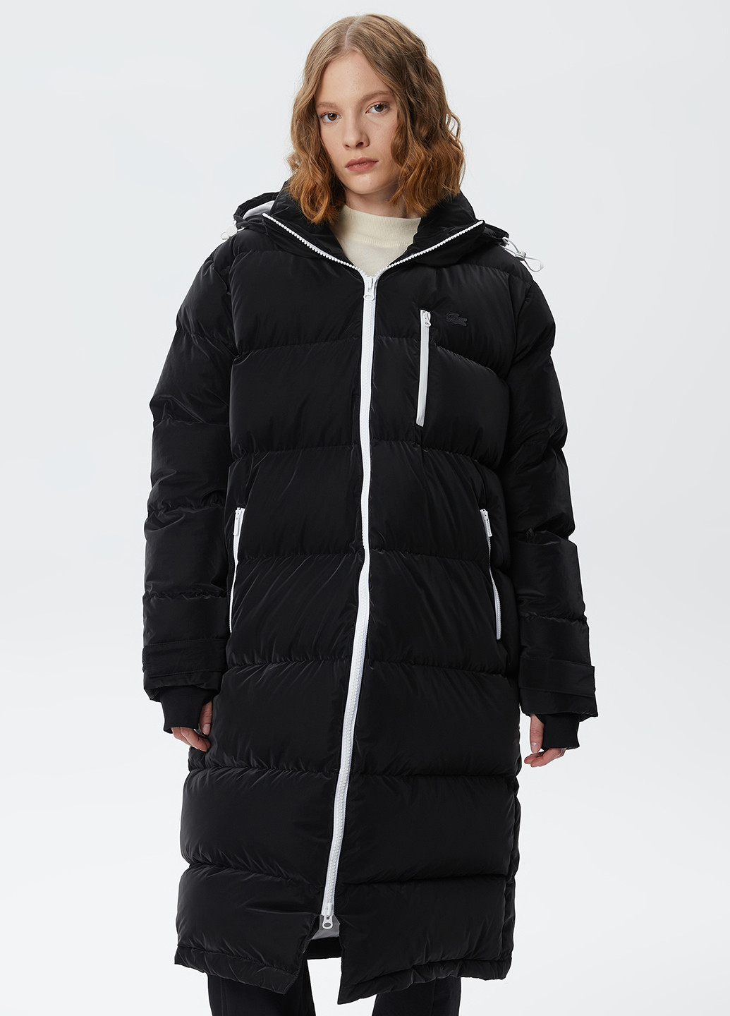 Черная демисезонная куртка Lacoste