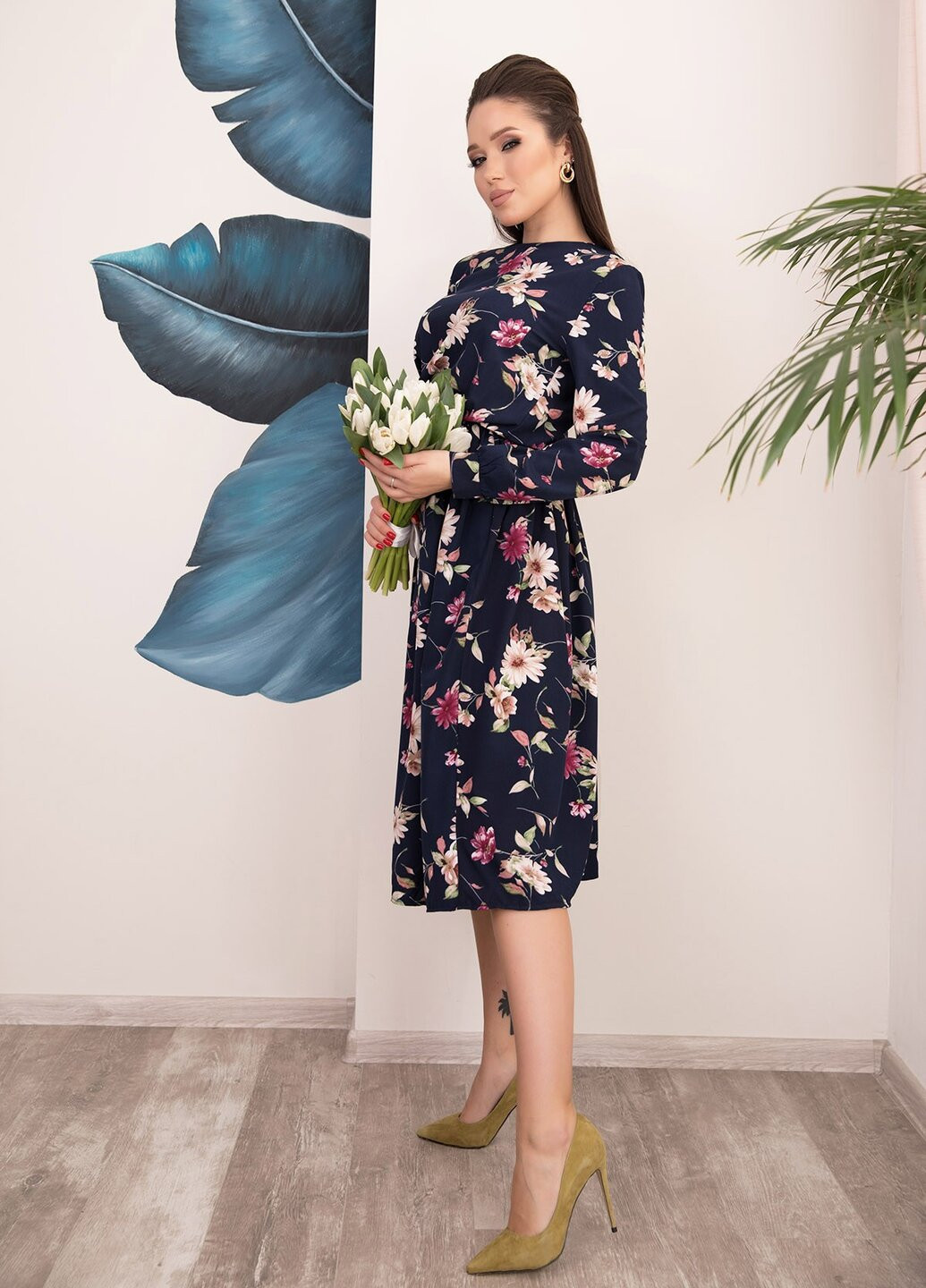 Синя кежуал плаття ISSA PLUS з квітковим принтом
