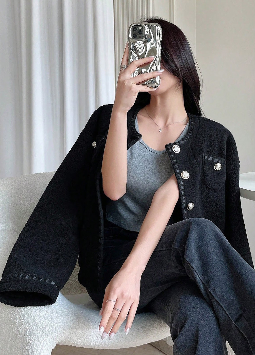 Черная демисезонная куртка SHEIN