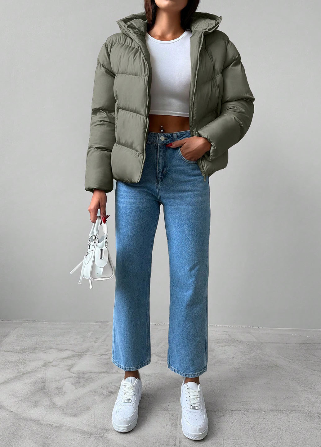 Оливкова (хакі) зимня куртка SHEIN