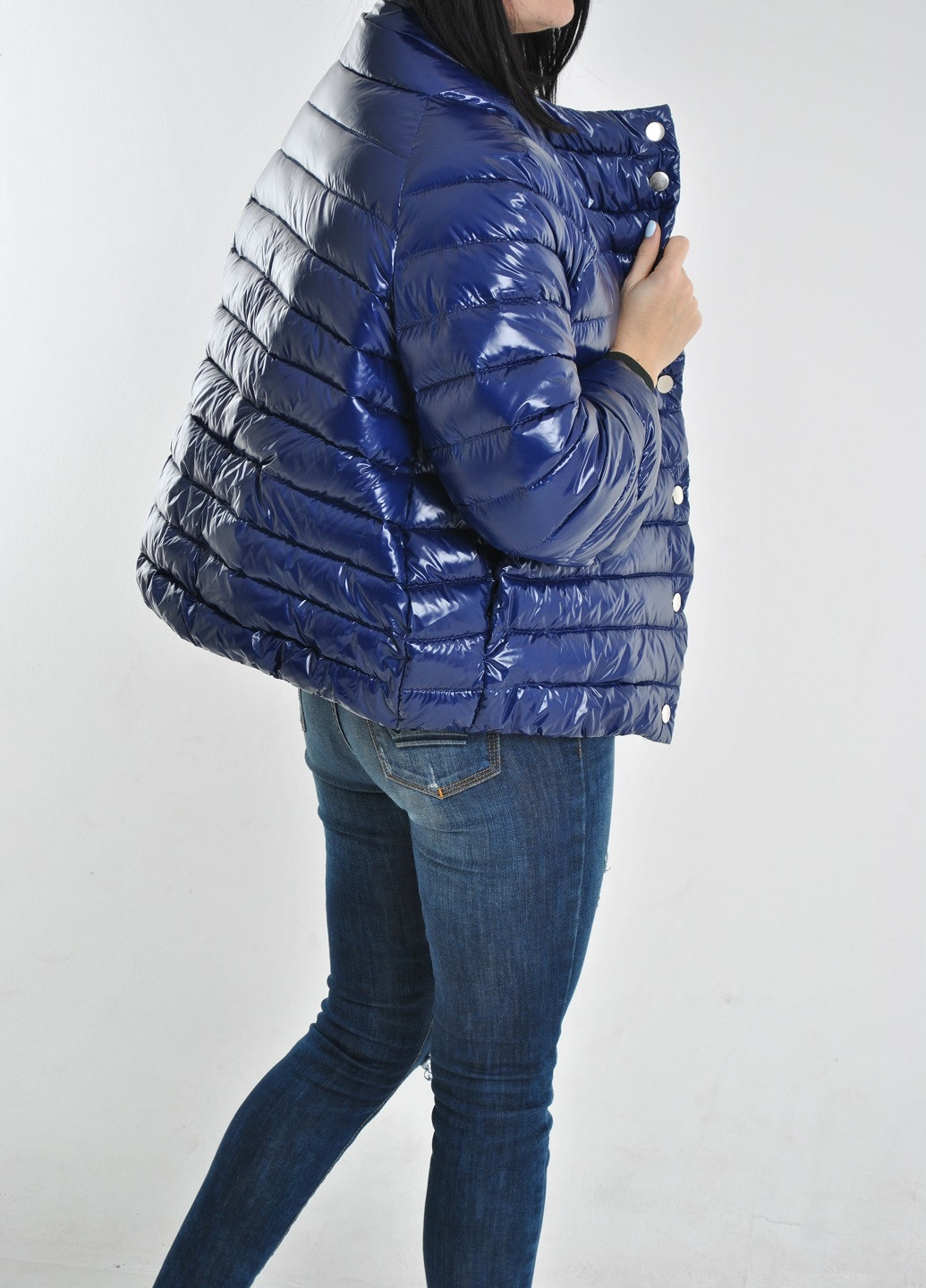 Синя демісезонна лакова куртка Glam Panic