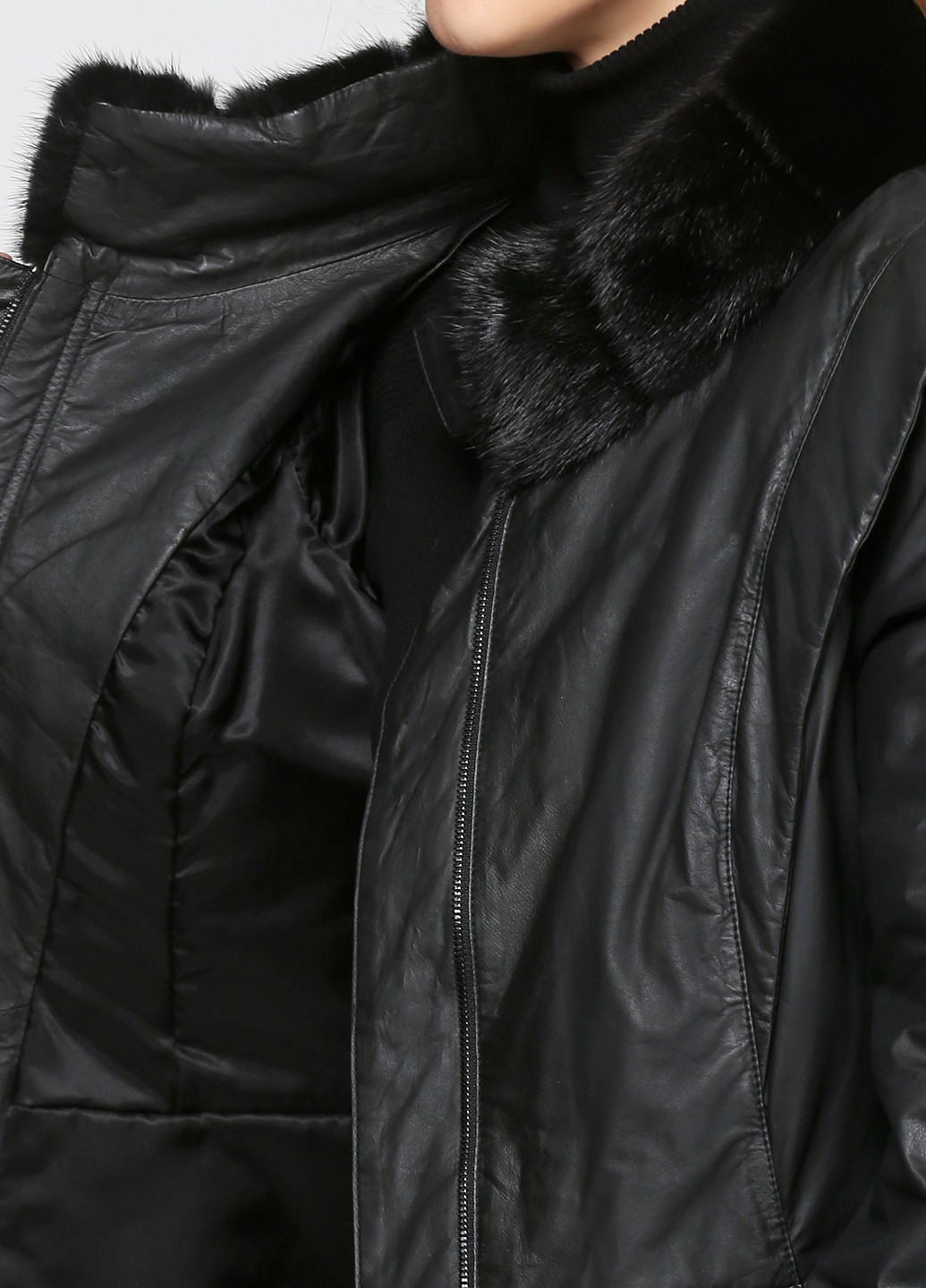 Черная демисезонная куртка кожаная Harmanli
